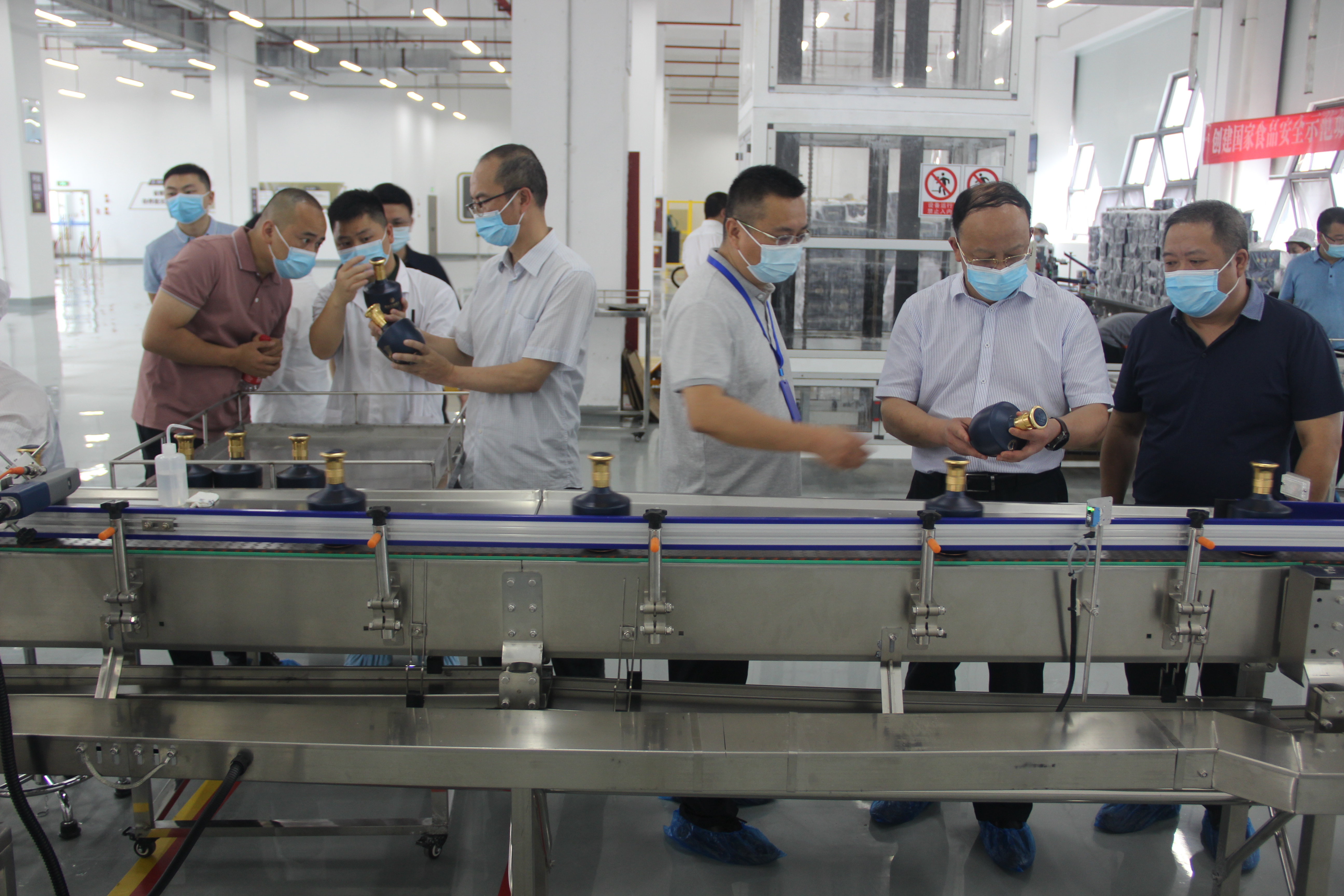 3.生产线调研.jpg